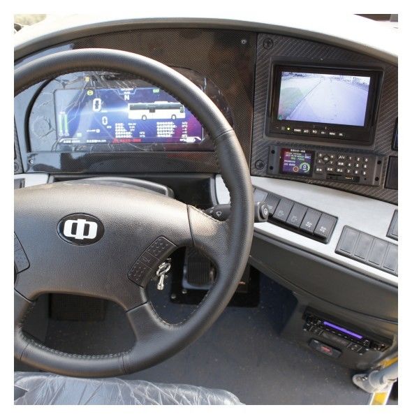 10,5 m Bus électrique à batterie pour le transport public avec couple maximal de 2800 N.m, batterie LiFePo4 et autonomie de 250 km