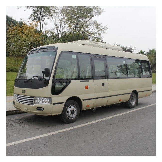 Autobus de 7m diesel 25 places manuel 5 vitesses Pour les transports en commun.