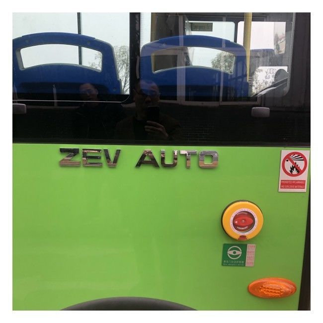 L'E-autobus électrique pur d'autobus de LHD 6.6m avec le plancher couvrent le remplissage instantané