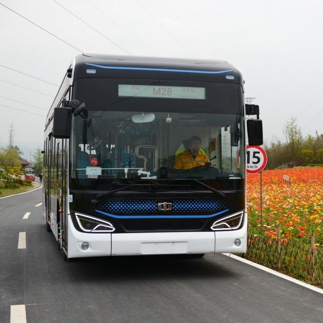 Autobus urbain électrique à direction LHD avec suspension aérienne et kilométrage de 650 km pour le transport urbain