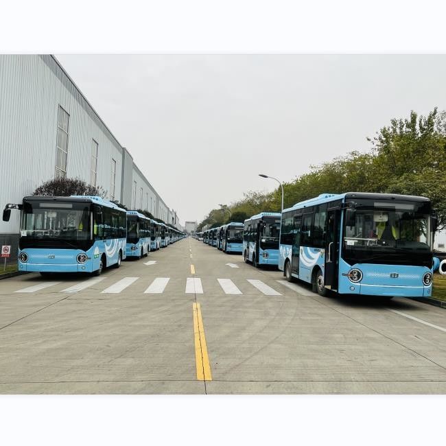6Autobus ZEV de 0,6 m Autobus à énergie nouvelle avec 16 sièges passagers, batterie de 95,25 kWh et autonomie de croisière ≥ 180 km