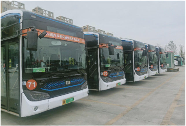 Autobus électrique pur de 12 m basse entrée avec 46 places et un kilométrage de plus de 220 km