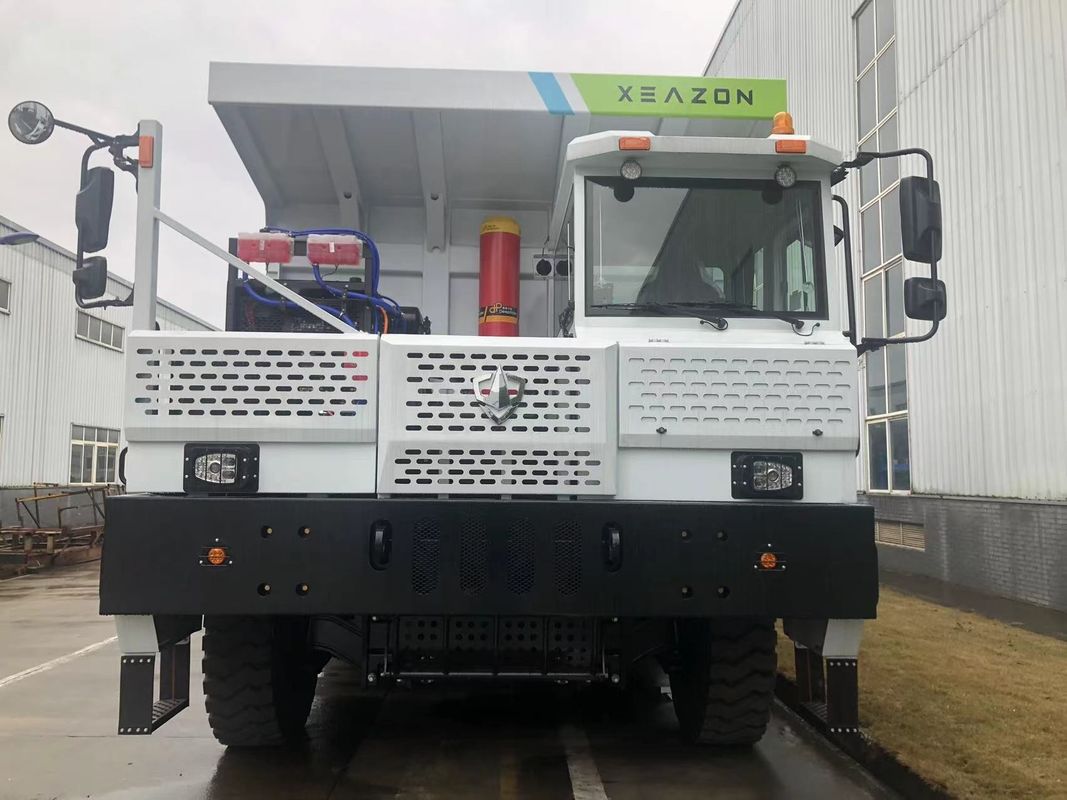 Camion minier électrique à charge utile de 110 tonnes équipé d'une batterie LFP de 528 kWh pour le transport autonome de marchandises sans émission