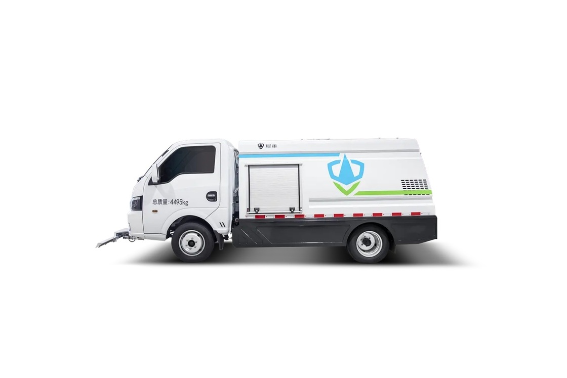 New Energy 4.5T Sanitation Vehicle with Zero Emission and 265km Endurance Mileage for Road Maintenance